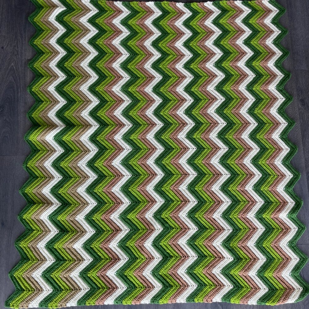 Handmade Crocheted Afghan Blanket Zig Zag 50.5x45.5 Greens, Tan & White